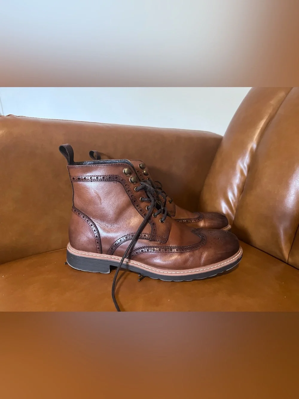 Jonsen Milan vegan leather wingtip derby boots men’s size 10-10.5
